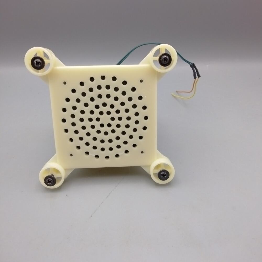 Gemmy Dancing Santa 5' Speaker With Screws